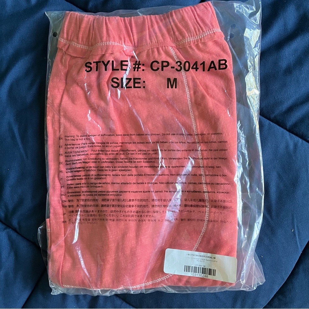 NWT Bundle Coral & Mint Zenana Contrast Stitch Shorts with pockets - Medium